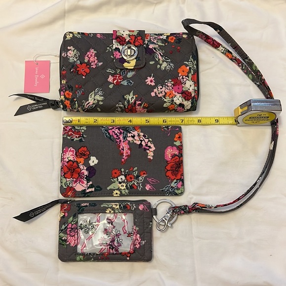 Vera Bradley wallet and accessories - Picture 9 of 9